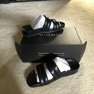 NEW Vionic black comfort & style slip-on arch support